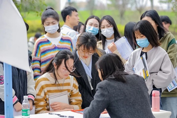 熱烈祝賀：人社部“一線觀察”項目信息采集點落戶瑞方人力 第3張